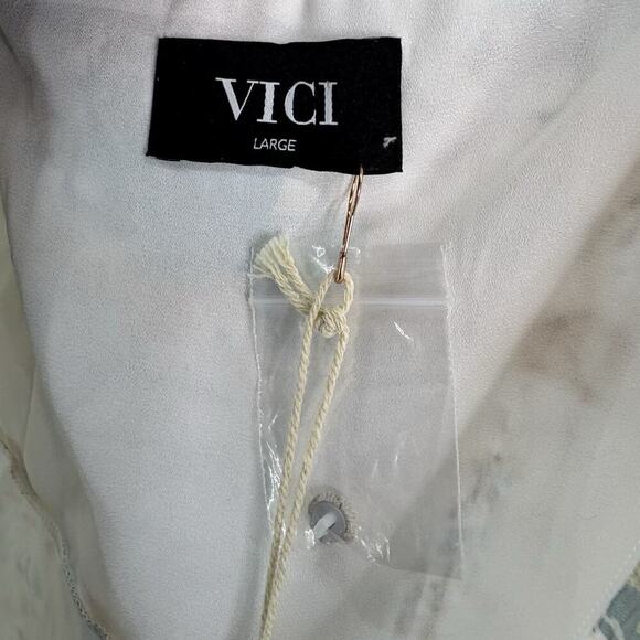 Vici x Fate Exclusive Sz L Dusty Blue Pink Peach Flowers Floral Lace Maxi Dress - Picture 9 of 11